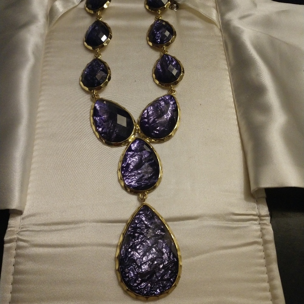 AMRITA SINGH NECKLACE
